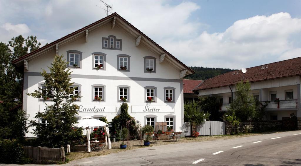 Hotel Landgut Stetter à Schöllnach Extérieur photo