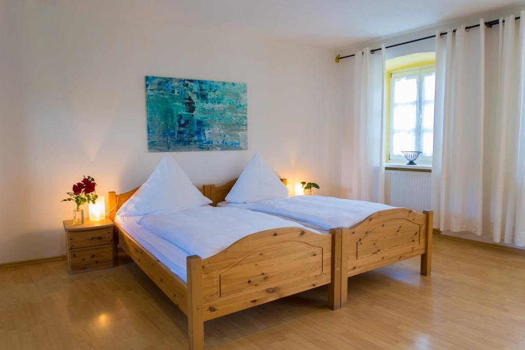 Hotel Landgut Stetter à Schöllnach Extérieur photo